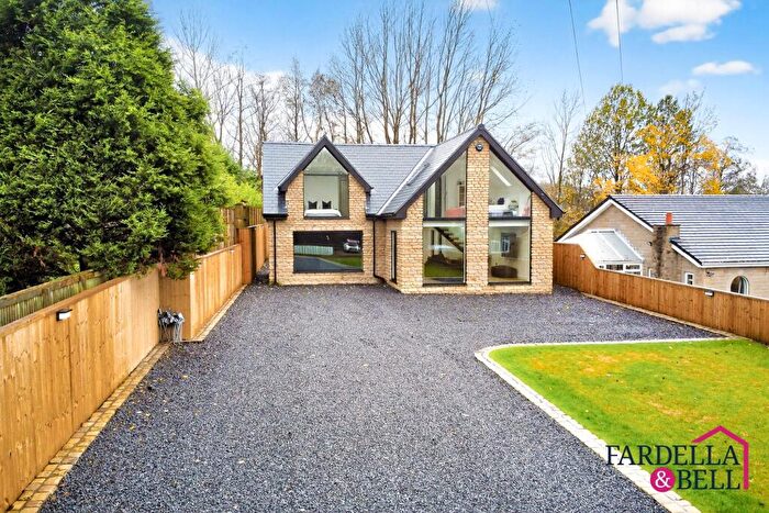 3 Bedroom Detached House For Sale In Olde Back Lane, Burnley, BB11