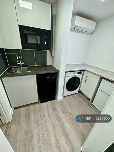 1 Bedroom Flat To Rent In Loughton, Loughton, IG10
