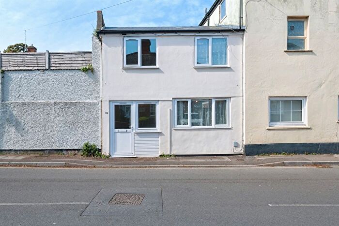 2 Bedroom Semi Detached House For Sale In Burton Place, Taunton, TA1