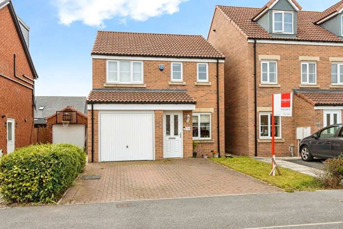 3 Bedroom Detached House For Sale In Ruby Street, Wakefield, West Yorkshire, WF1