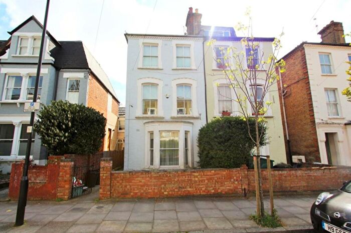 1 Bedroom Flat To Rent In Lambton Road, Upper Holloway, N19