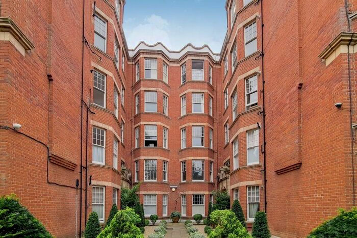 1 Bedroom Flat To Rent In The Terrace, Barnes, London, SW13