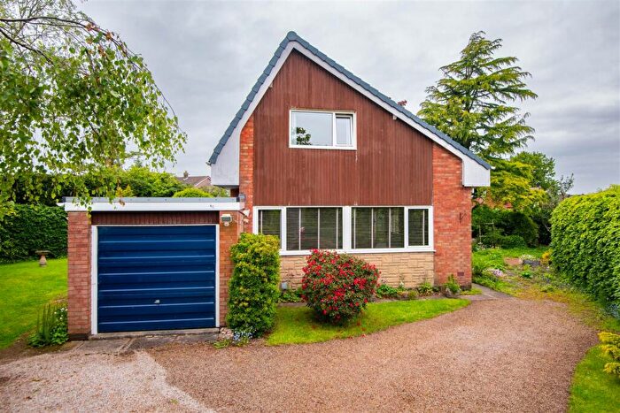 4 Bedroom Detached House For Sale In Beechfields, Eccleston, Chorley, PR7