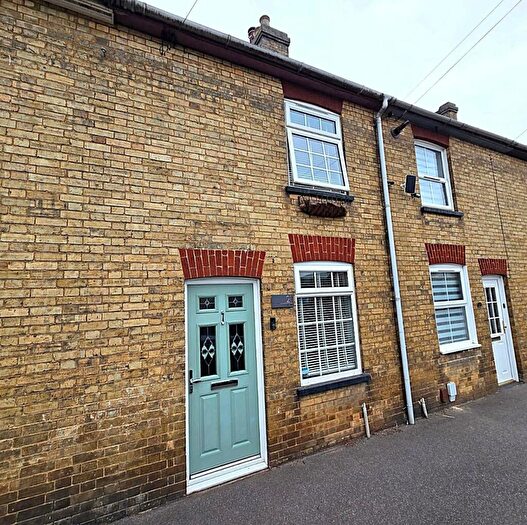 2 Bedroom Terraced House For Sale In Green End, Gamlingay, Sandy, Bedfordshire, SG19