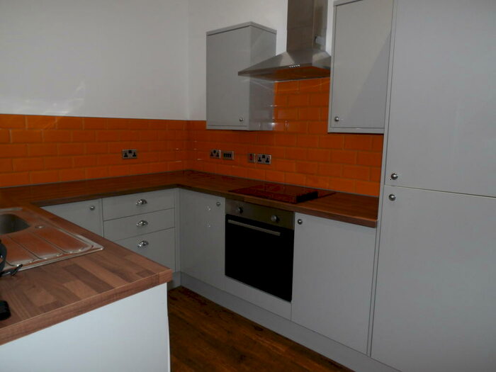 Apartment To Rent In Newspaper House, BB1