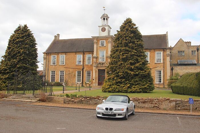 Studio To Rent In Hinwick Hall, Wellingborough, NN29