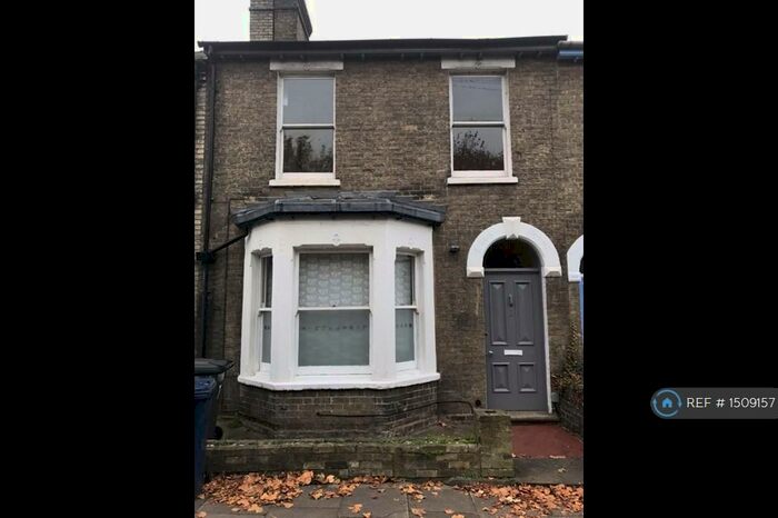 3 Bedroom Terraced House To Rent In Abbey Road, Cambridge, CB5