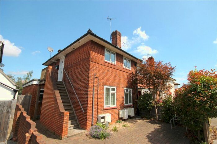 1 Bedroom Maisonette To Rent In Glebe Side, Twickenham, TW1