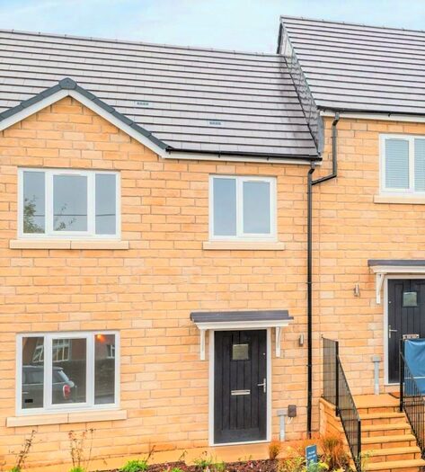 2 Bedroom Semi-Detached House To Rent In Thorpe Street, Halifax, West Yorkshire, HX3