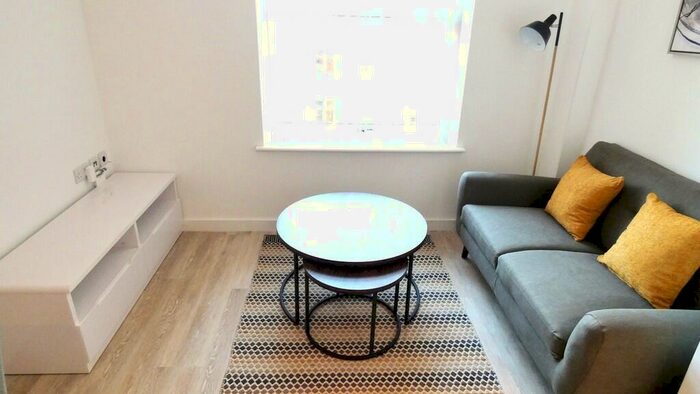1 Bedroom Apartment To Rent In Cross Street, Preston, PR1