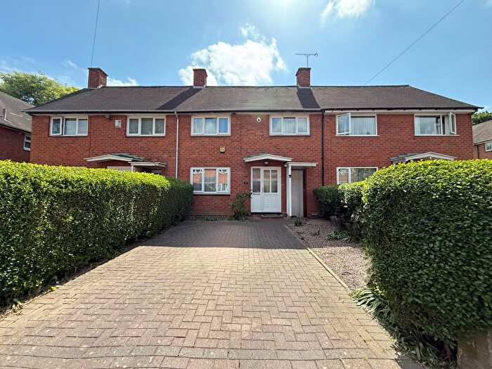 3 Bedroom Terraced House For Sale In Littlecote Croft, Maypole, B14