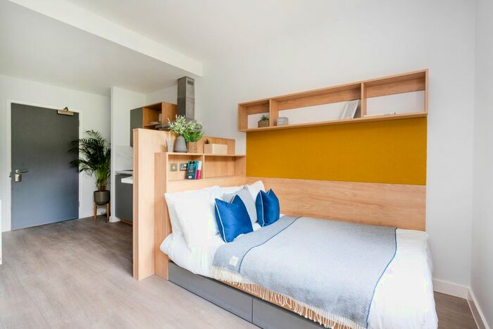1 Bedroom Studio To Rent In Moulsecoomb Way, Brighton, BN2