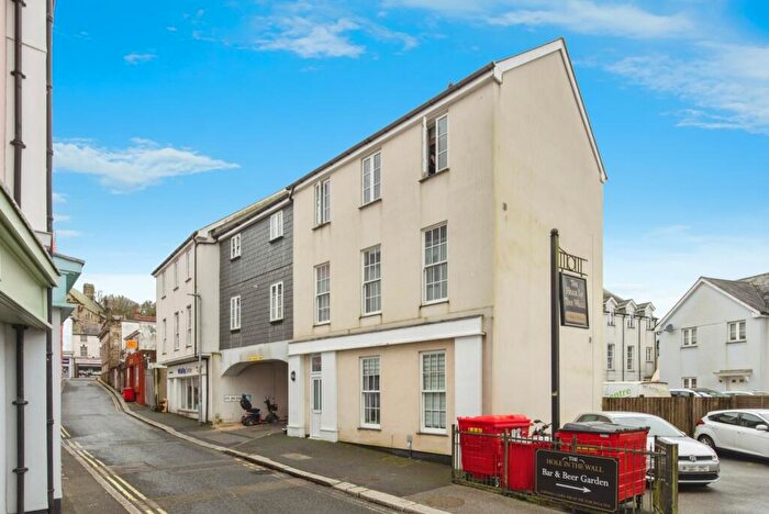 2 Bedroom Property For Sale In Crockwell Street, Bodmin, Cornwall, PL31