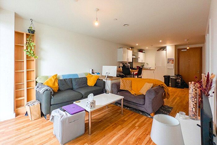 1 Bedroom Apartment To Rent In Pomona Strand, Old Trafford, Manchester, M16