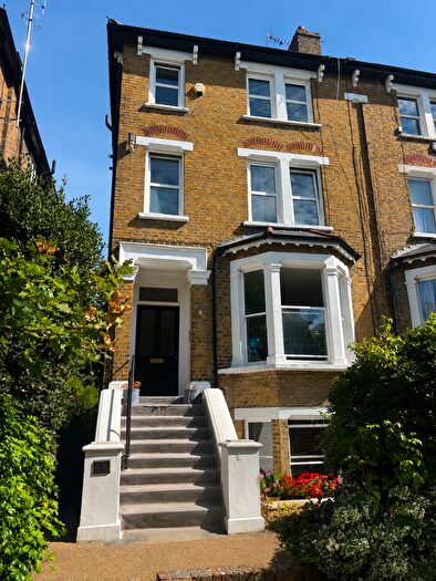 2 Bedroom Flat To Rent In Churchfield Road, Ealing, W13