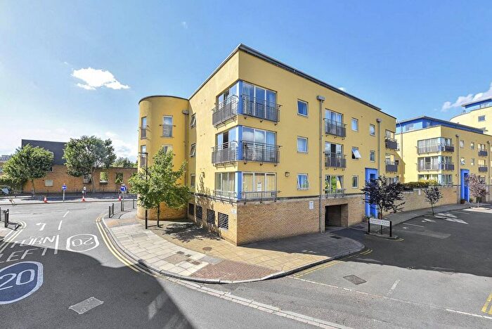 1 Bedroom Flat To Rent In Premier Place, Westferry, London, E14