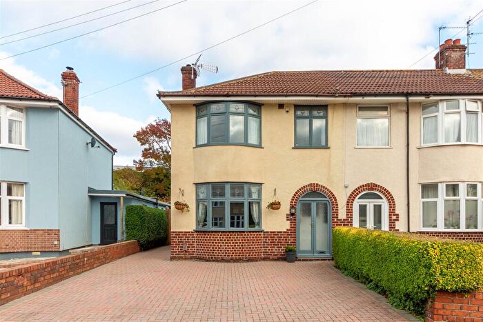 3 Bedroom Semi-Detached House For Sale In Elstree Road | Whitehall, BS5