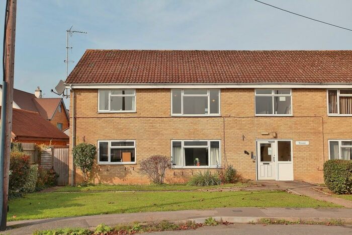 2 Bedroom Apartment To Rent In New Road, Shillingford, OX10