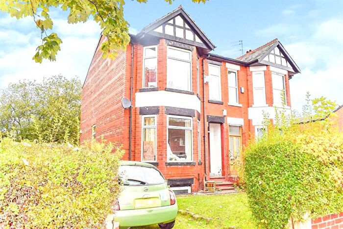 5 Bedroom Semi-Detached House To Rent In Derby Road, Fallowfield, Manchester, M14