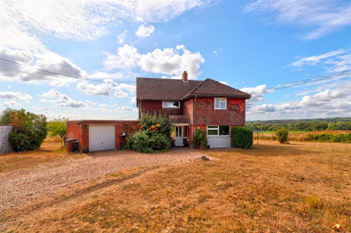 4 Bedroom Detached House For Sale In Staff Road, Michelmersh, Hampshire, SO51