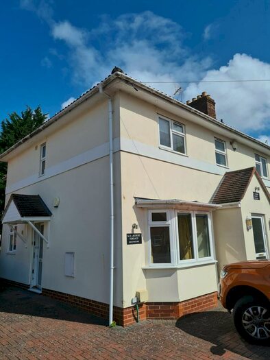 3 Bedroom Semi-Detached House To Rent In Harcourt Terrace, Headington, Oxford, OX3