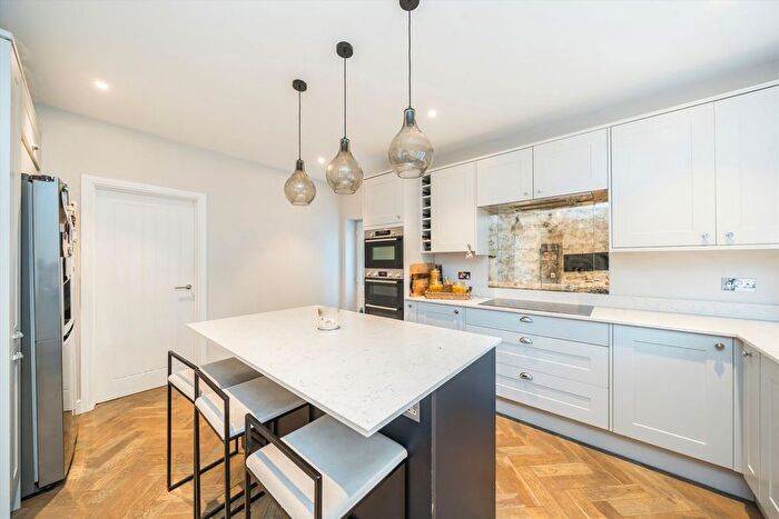 3 Bedroom Detached House To Rent In Groom Crescent, Earlsfield, SW18