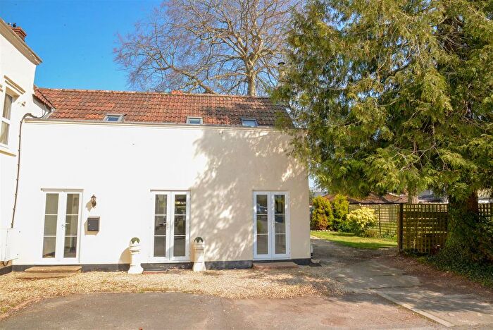 2 Bedroom Maisonette To Rent In Rye, Puriton, TA7