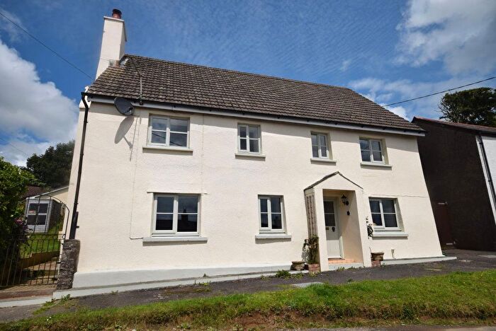 4 Bedroom Detached House To Rent In Church Lane, Langtree, Devon, EX38
