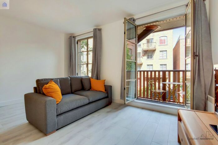 Studio To Rent In Queen Elizabeth Street, London, SE1