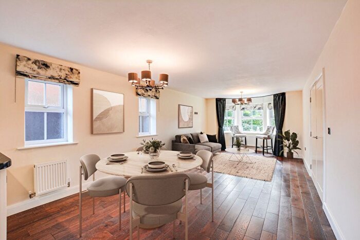 5 Bedroom Detached House For Sale In Garstang Road, Catterall, PR3