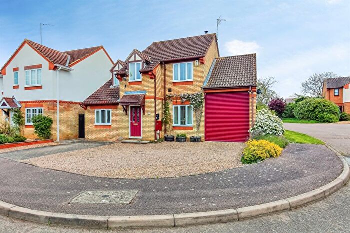 4 Bedroom Detached House For Sale In Chandler Gardens, Thrapston, Kettering, NN14