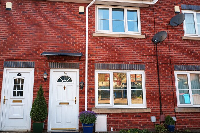 3 Bedroom Terraced House To Rent In Mather Road, Salford, M30