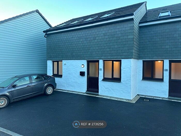 2 Bedroom Semi Detached House To Rent In Station Road, Penryn, TR10