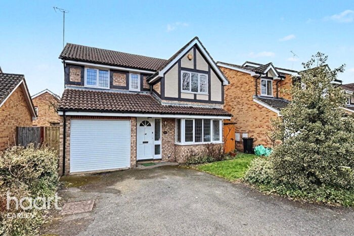 4 Bedroom Detached House To Rent In Strand Way, Reading, RG6
