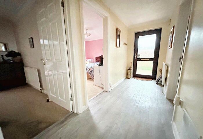 2 Bedroom Detached Bungalow For Sale In The Park, Rottingdean, BN2