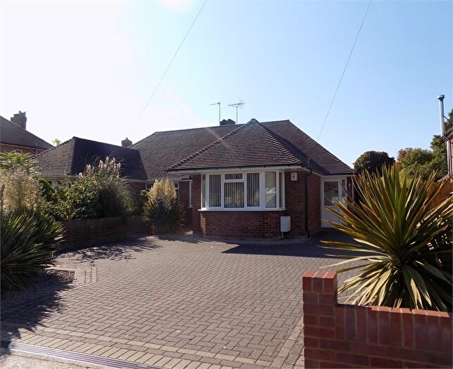 2 Bedroom Semi-Detached Bungalow To Rent In Edge End Road, Broadstairs, CT10