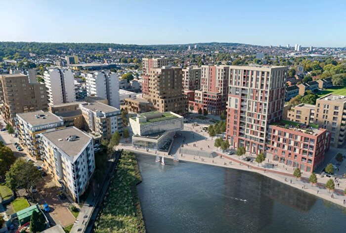 2 Bedroom Flat To Rent In Nest Way, London, SE2