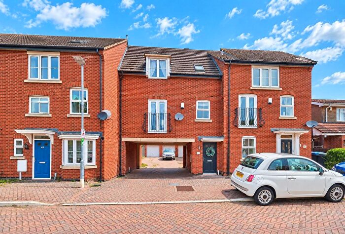2 Bedroom Town House For Sale In Montgomery Road, Earl Shilton, LE9