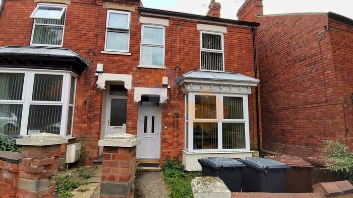 5 Bedroom House To Rent In Queens Crescent, Lincoln, LN1