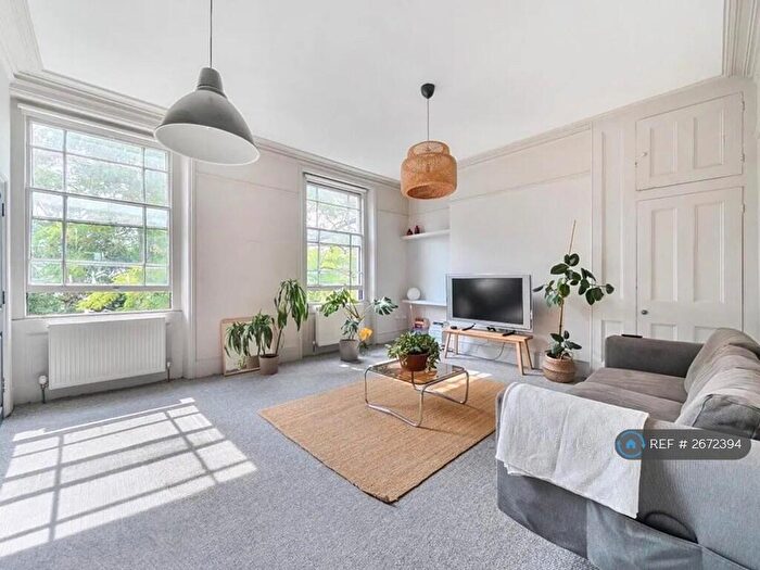 2 Bedroom Flat To Rent In Lewisham Way, London, SE4
