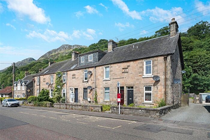 2 Bedroom Flat For Sale In Main Street West, Menstrie, Clackmannanshire, FK11