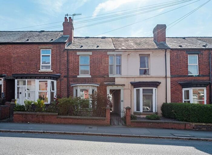 3 Bedroom Terraced House To Rent In Gleadless Road, Sheffield, S2