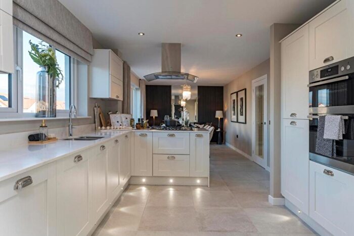 5 Bedroom Detached House For Sale In Oatslie Road, Auchendinny, Penicuik, Midlothian, EH26