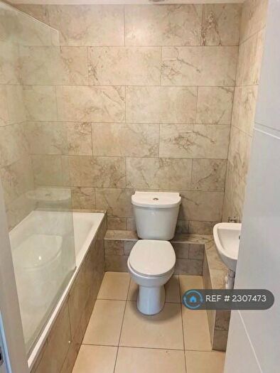 1 Bedroom Flat To Rent In High Street North, Dunstable, LU6