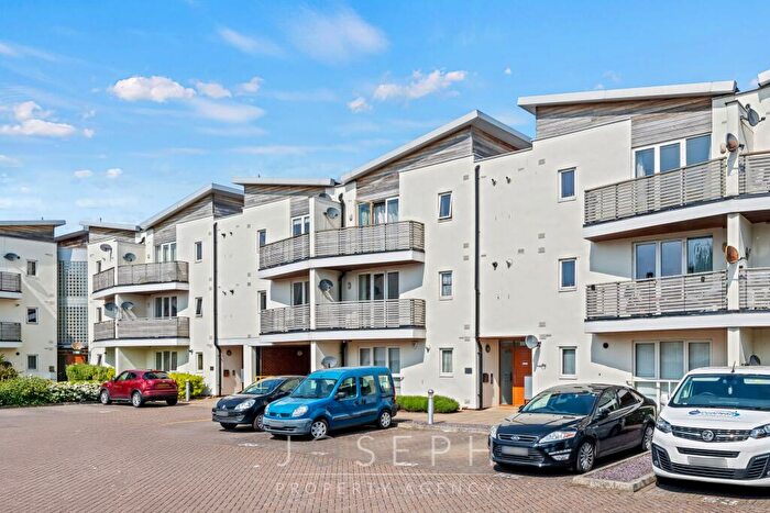 2 Bedroom Apartment For Sale In Hening Avenue, Ipswich, IP3