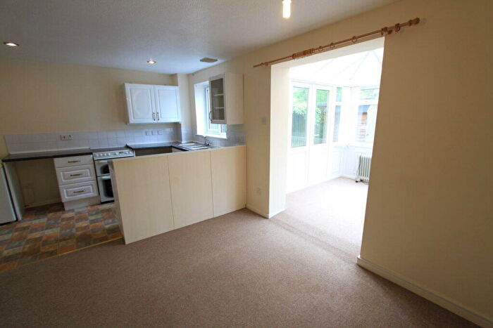1 Bedroom End Of Terrace House To Rent In Quarry Close, Bloxham, Oxon, OX15