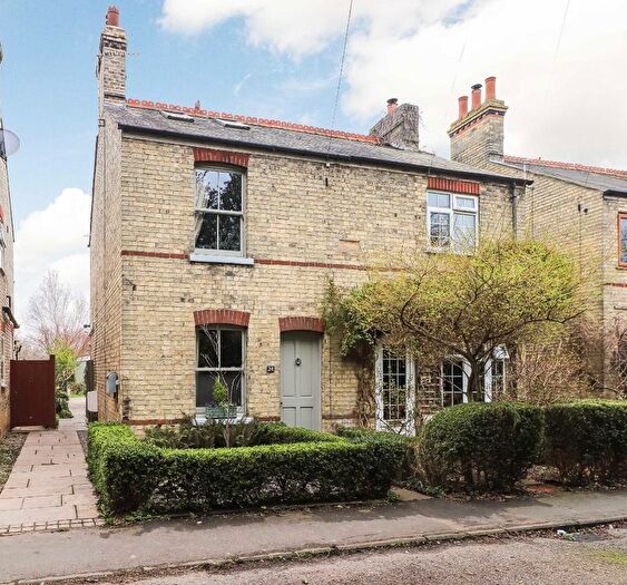 3 Bedroom Semi-Detached House For Sale In Mill Lane, Impington, Cambridge, CB24