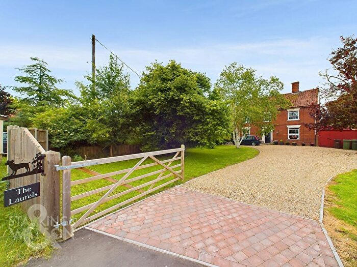 5 Bedroom Detached House For Sale In Church Road, Shelfanger, Diss, IP22