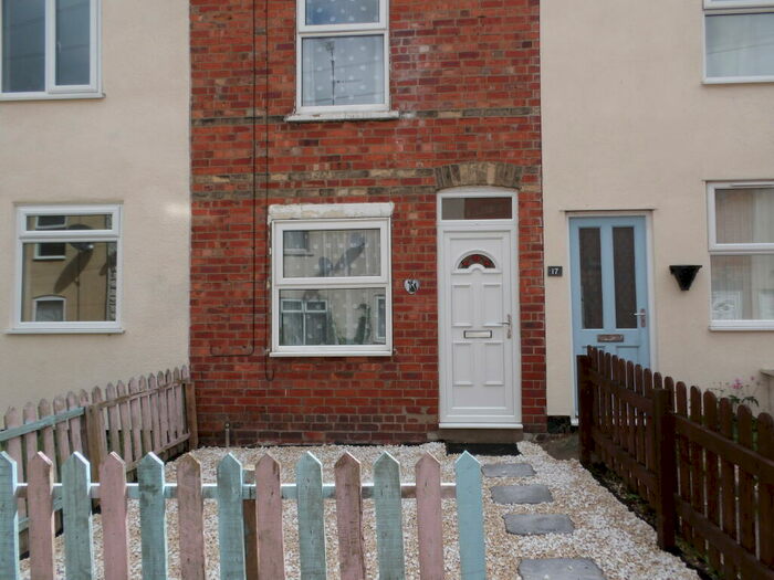 2 Bedroom House To Rent In Albany Terrace, Lincoln, LN5