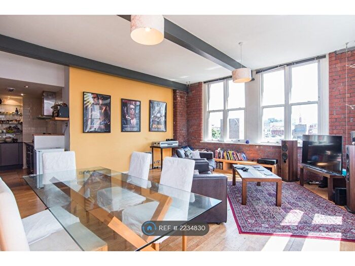 2 Bedroom Flat To Rent In Church Street, Manchester, M4